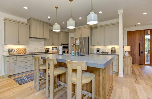 Big Canoe House | Mountain Mama