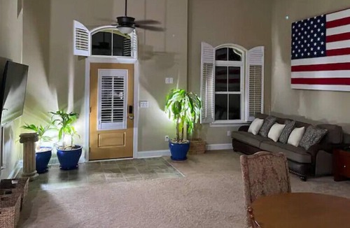 Pilot Mountain House | Mountain View3 Bedroom Getaway