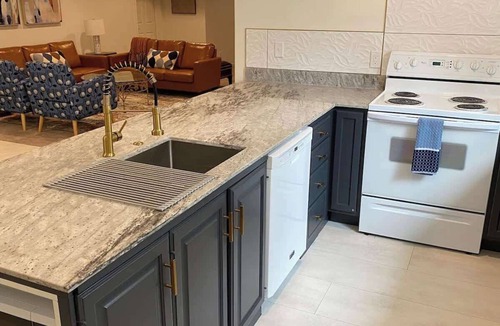 Orem House | Stunning New Construction Close to Everything!