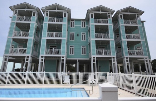 Steinhatchee Condo | WIFI*WATERFRONT, RIVERS EDGE CONDO #1B-BLDG 1 *PRIVATE DOCK and BOAT SLI