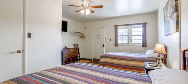 3 Modern Double-Bed Rooms Close to Cadiz Activities & Restaurant | Free Parking in Harrison County