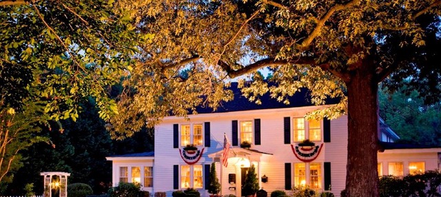 A Williamsburg White House Inn in Williamsburg