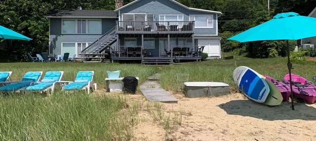 Bayfront Wareham Retreat w/Private Beach! in Wareham