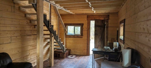 Blackburn Cabins in McCarthy