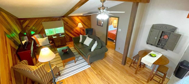 Bluffside Chalet Suite in McGregor