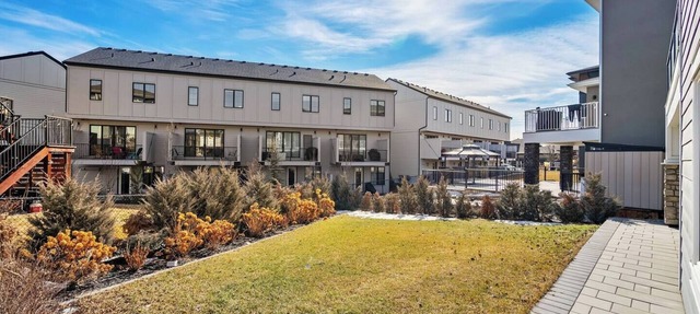 Bright Nature Escape 2BR Walkout Suite w/Patio in Calgary