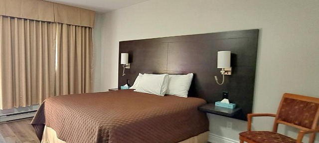 Cedar Lodge Motel in Goderich