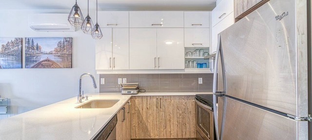 Condo Moderne in Laval