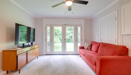 Dock Access: Waterfront Studio in Colonial Beach! in Colonial Beach