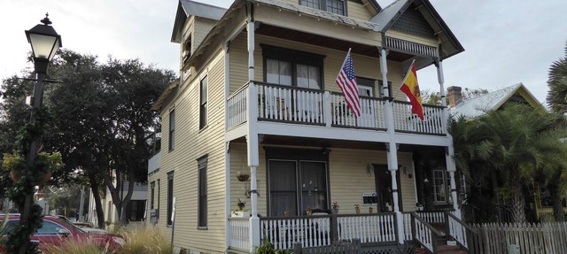Downtown Hideaway, studio accommodations, in the heart of the Historic District in St. Augustine