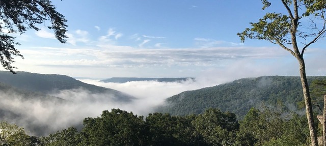 Dramatic Mountain View Within Minutes from Sewanee in Monteagle
