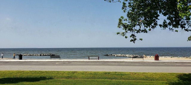 Eastern Shore beach cottage get-away in Rock Hall