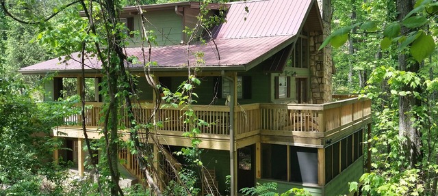 ECHO PLACE. A cozy Family Base Camp for Hiking, Skiing, and Area Exploration! in Gatlinburg