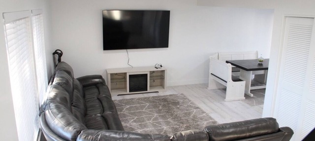 Explore Utah, 3 Bed 2.5 Bath Home in Centerville