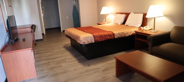 Express Inn & Suites Eugene in Eugene