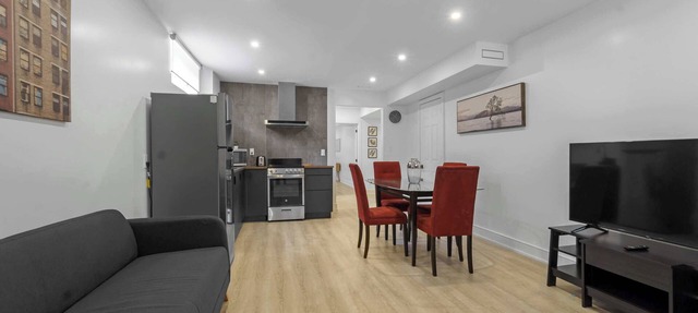 Full 2 Bdrm Private Unit w/parking in Toronto