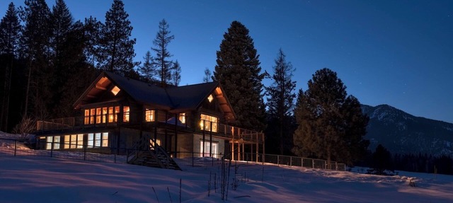 Good Bear Ranch Mountain Retreat - Connect with What You Love in Baker City