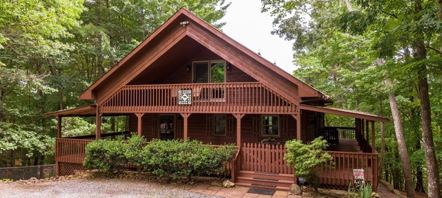 Heavens Hideaway - 4 bedroom with views, allows pets, game tables in Lenoir