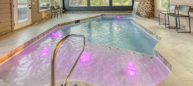 Hillside Manor 2 - Indoor pool & mountain views in Smoky Mountains