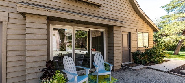 Holladay secluded boarding house in Holladay
