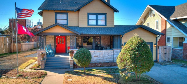 Huge Historic Gem Steps From The University of Oklahoma in Norman