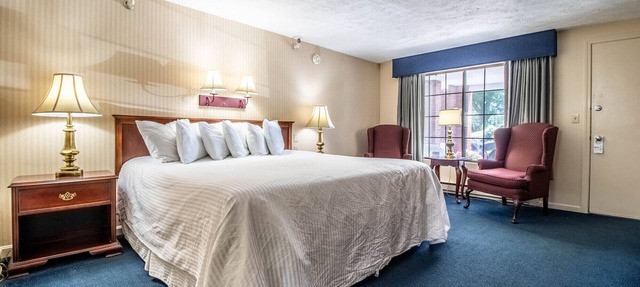 King room - 1 King bed in OGUNQUIT