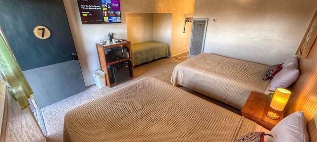 Lucky Seven Shared Kitchen, Sleeps 4 Mokee Motel in Bluff