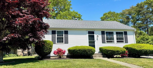 Make this charming, modern retreat your home away from home! in Wareham