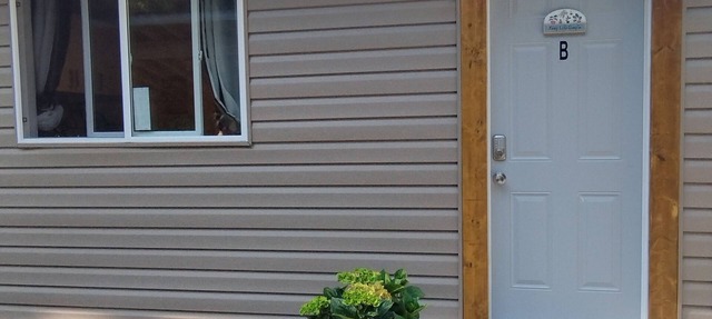 Maple Ridge vacation cabin B in Maple Ridge