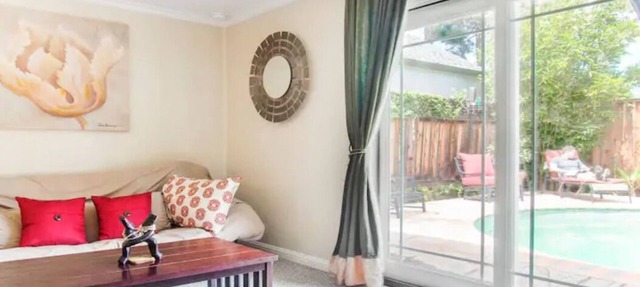 Modern poolside house with AC Downtown Mountain View! in Mountain View