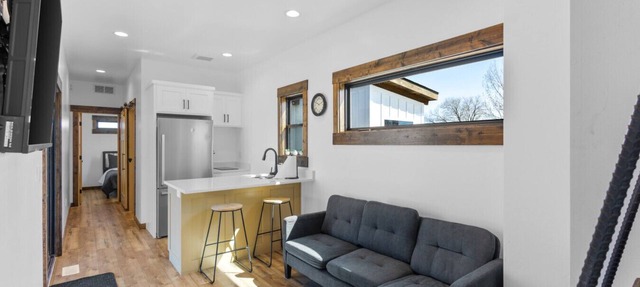 Modern Tiny home on St Anthony sand Dunes in Saint Anthony