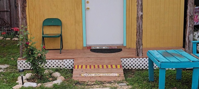 Nueces Nook - Cabin #6 in Camp Wood