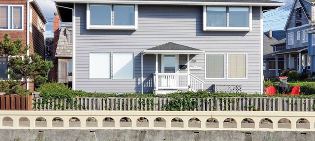 OCEAN FRONT: BEACHTOPIA: Both Units: Seaside Vacation Homes, Inc Managed in Seaside