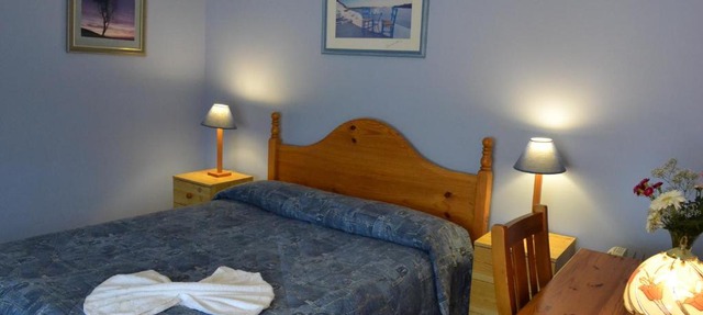 Palms Bed & Breakfast in Perth