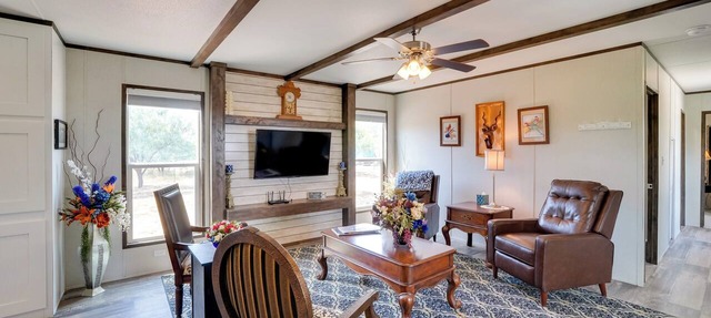 Peaceful Countryside Home w/Yard in Hawley in Hawley