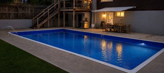 Peaceful Kitchener Getaway 5BR Home w/BBQ & Modern Kitchen in Kitchener