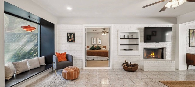 Perfect Pair: A Peaceful Cottage Vibe & Your Own Private Gameroom. in Covington