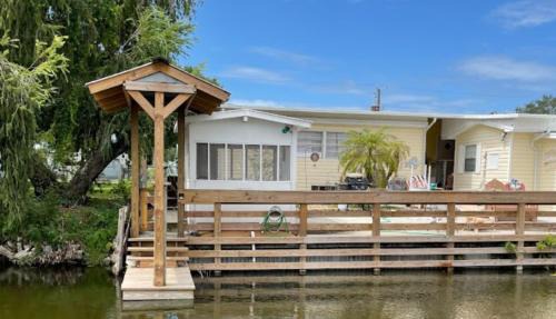 Pet Friendly | Private Dock & Direct Canal Access in Okeechobee
