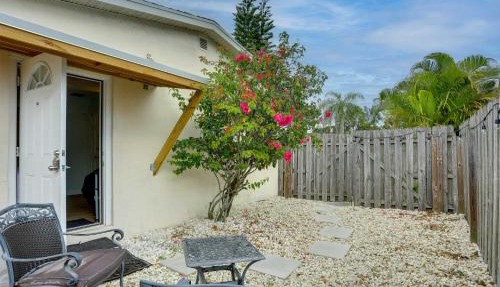 Pet-Friendly Stuart Studio < 3 Mi to Downtown! in Stuart