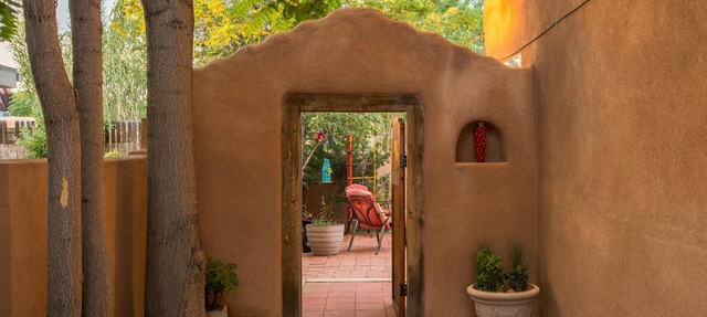Private Casita - In The Heart Of Old Town - Walk To Everything. in Albuquerque