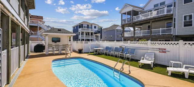 Private heated Pool, Elevator, HotTub, Pets, Pool Table in Corolla