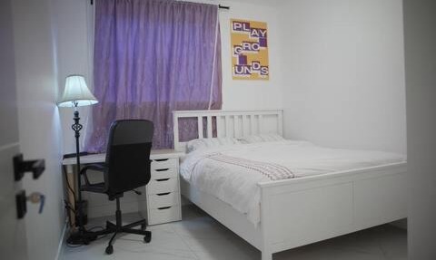 Private Room in Walkout Suite Near Foothills Hospital & UCalgary in Calgary