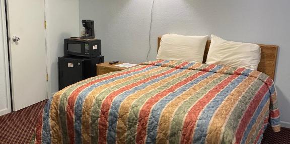 Regency Inn Comanche in Comanche