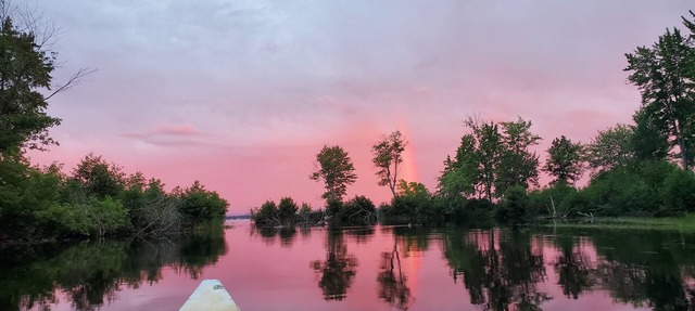 Riverfront Caravan seconds from Bonnechere Provincial Park in Killaloe