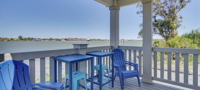 Riverfront Isleton Cottage < 1 Mi to Rio Vista! in Isleton