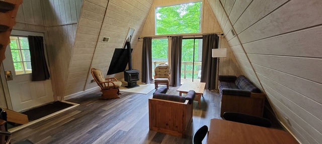 Rustic, private A-frame chalet tucked in the woods - 4 miles to town! in Berkeley Springs