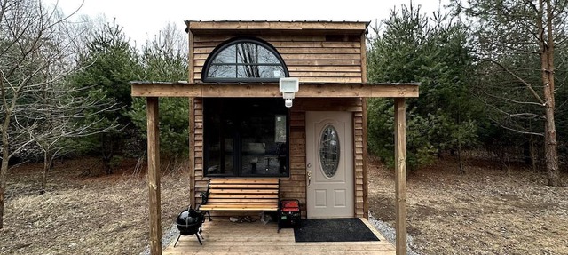 Rustic Tiny Home Surrounded by Nature and Forest Trails in Simcoe, Canada in Simcoe