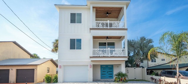 Sandcastle on 2nd - New Construction, Heated Pool, GOLF CART, Steps to Beach! in St. Augustine
