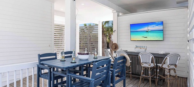 Shellabration: Ocean Views, Heated Pool, Basketball, Golf Cart in North Captiva