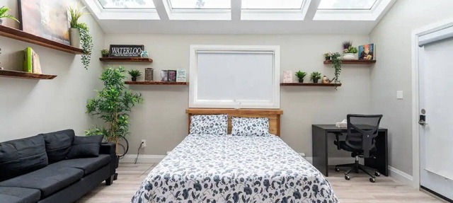 Single Bachelor unit en-suite in Waterloon in Waterloo
